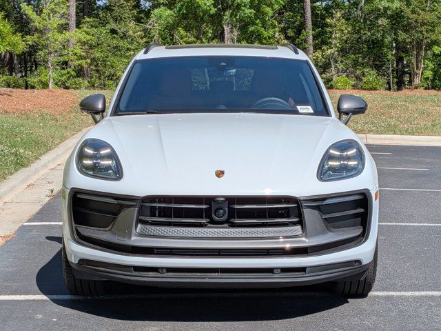 2026 Porsche Macan T