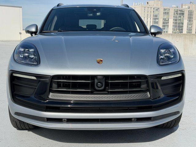 2026 Porsche Macan T