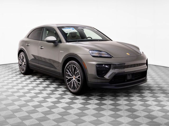 2026 Porsche Macan Electric 4