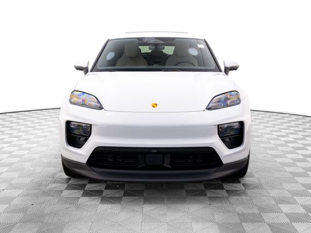 2026 Porsche Macan Electric 4