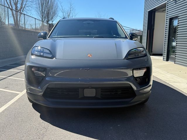 2026 Porsche Macan Electric 4S