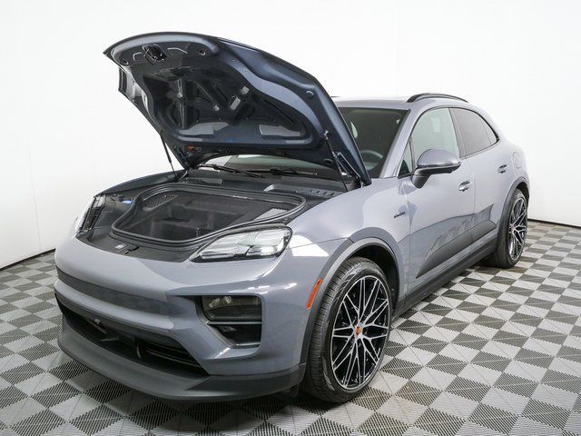 2026 Porsche Macan Electric
