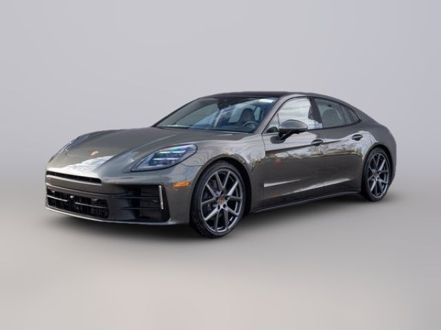 2026 Porsche Panamera 4