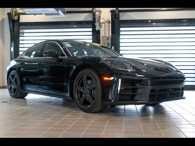 2026 Porsche Panamera 4