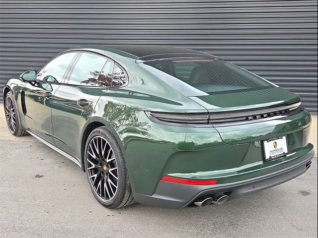 2026 Porsche Panamera 4