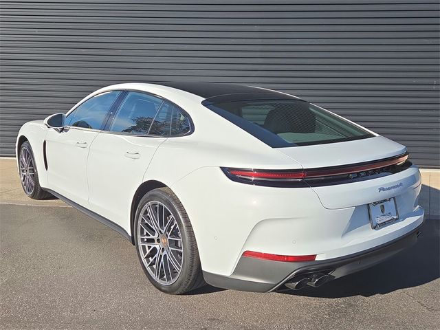 2026 Porsche Panamera 4