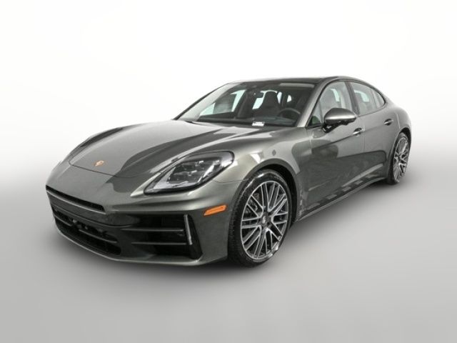 2026 Porsche Panamera 4
