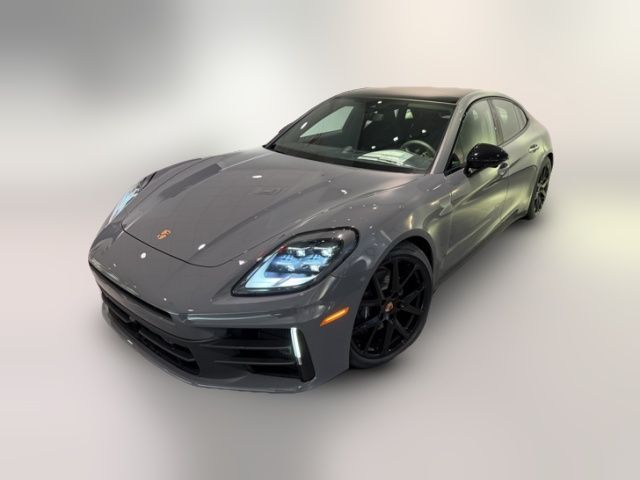 2026 Porsche Panamera 4