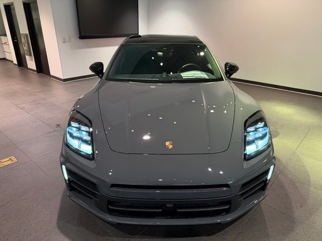 2026 Porsche Panamera 4