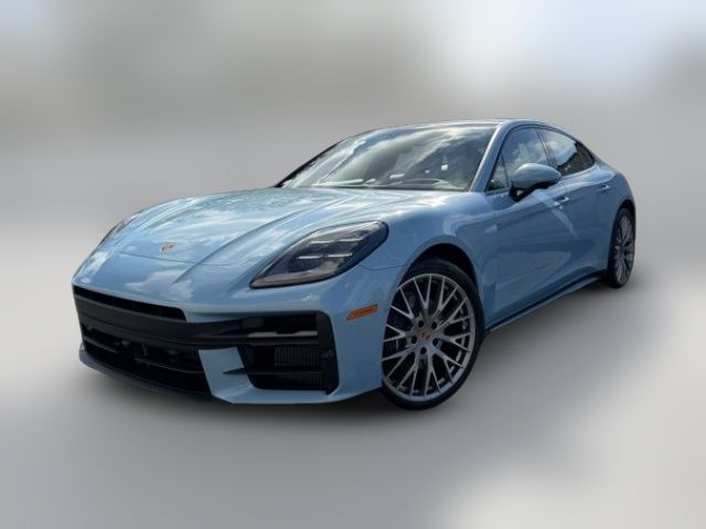 2026 Porsche Panamera 4