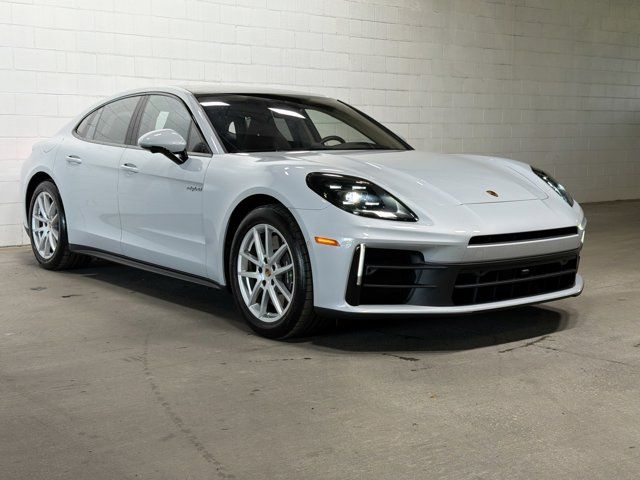 2026 Porsche Panamera E-Hybrid 4