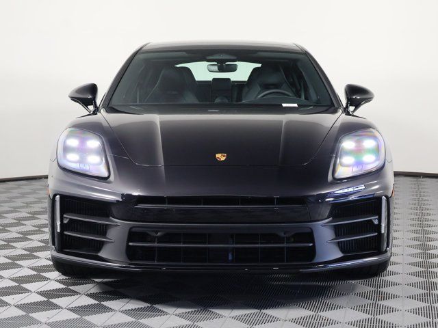 2026 Porsche Panamera Base