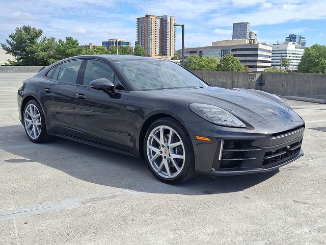 2026 Porsche Panamera Base