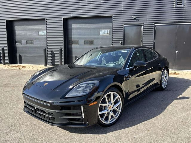 2026 Porsche Panamera Base