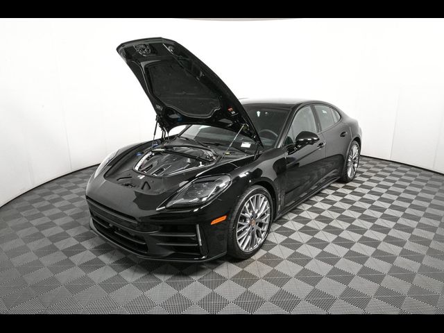 2026 Porsche Panamera Base