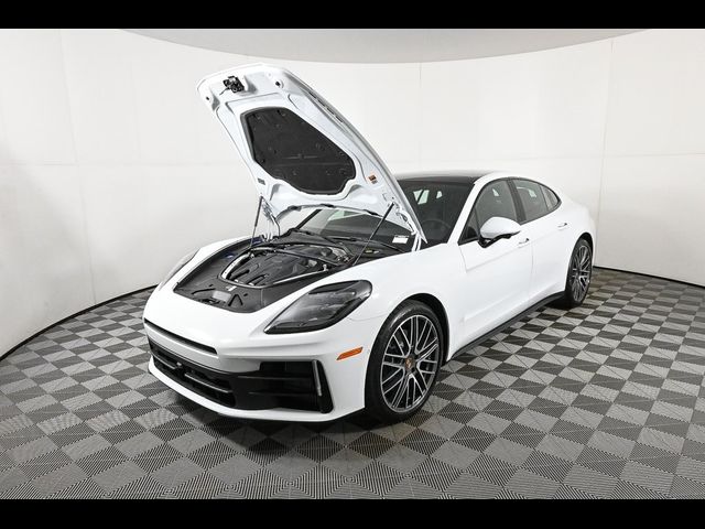 2026 Porsche Panamera Base