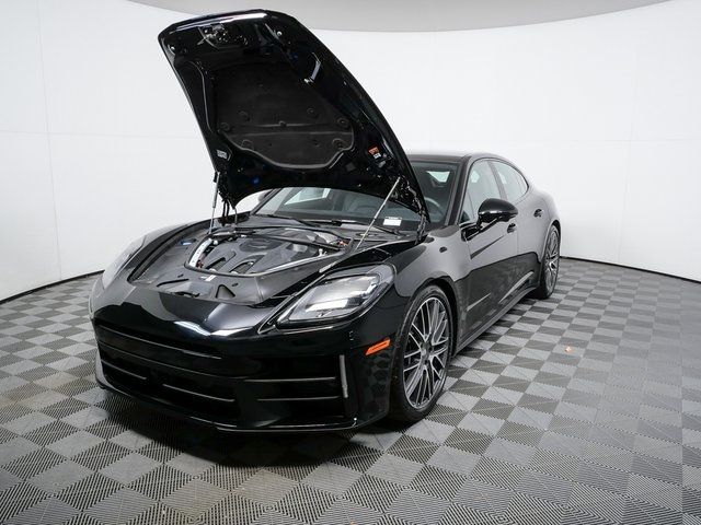 2026 Porsche Panamera Base