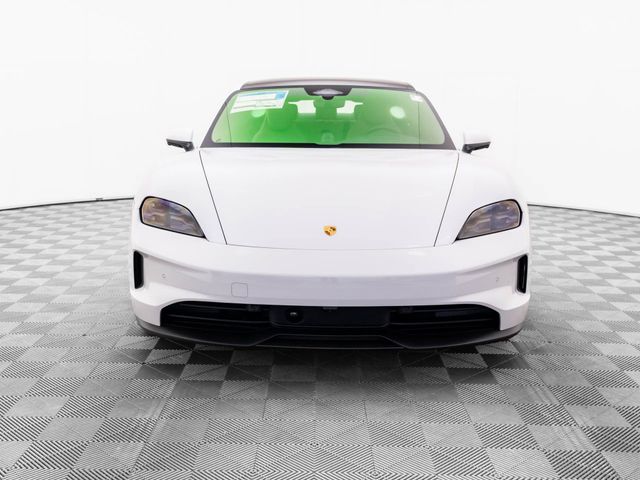 2026 Porsche Taycan 4