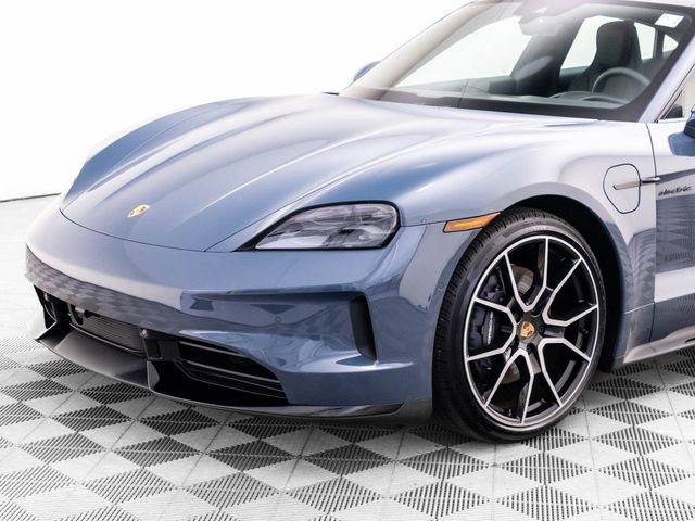 2026 Porsche Taycan 4 Black Edition