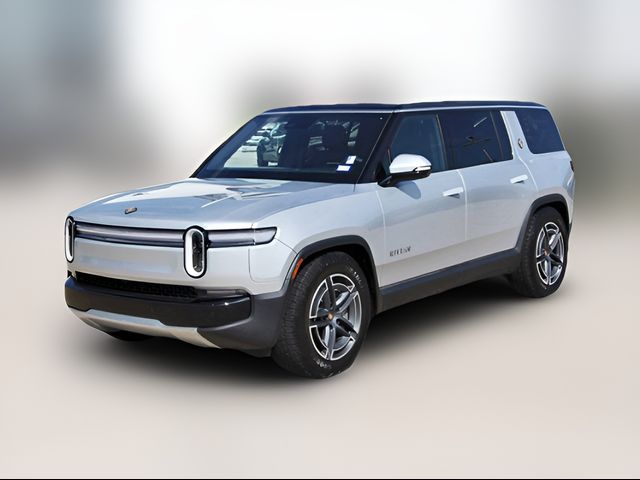 2026 Rivian R1S Base