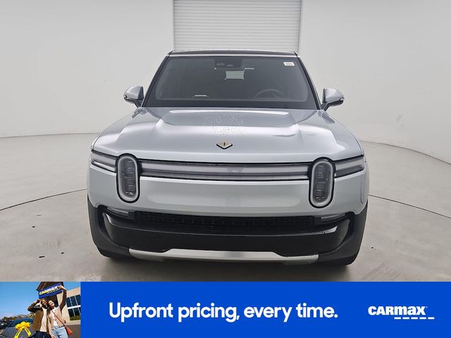2026 Rivian R1S Base