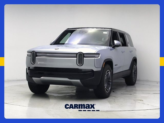 2026 Rivian R1S Base