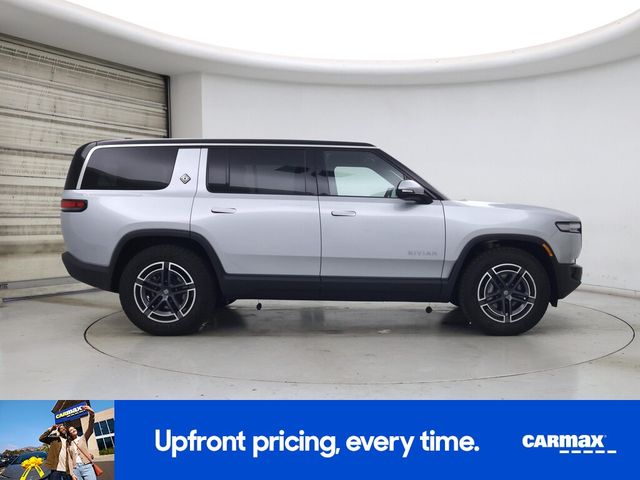 2026 Rivian R1S Base