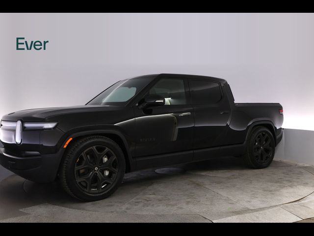 2026 Rivian R1T Base
