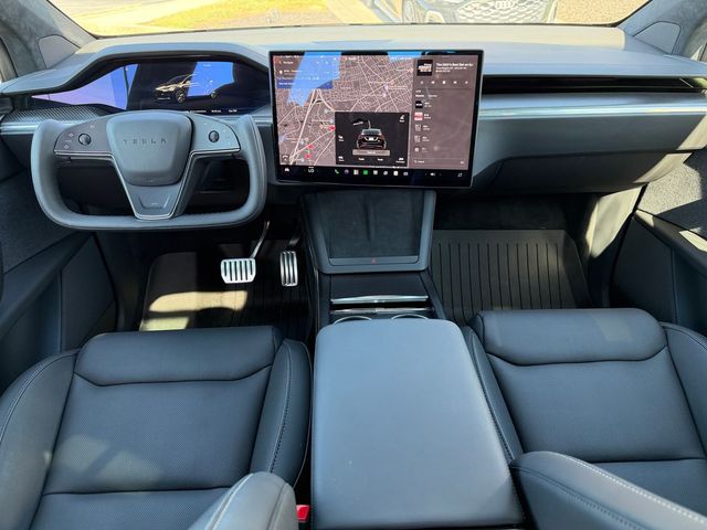 2026 Tesla Model X Plaid