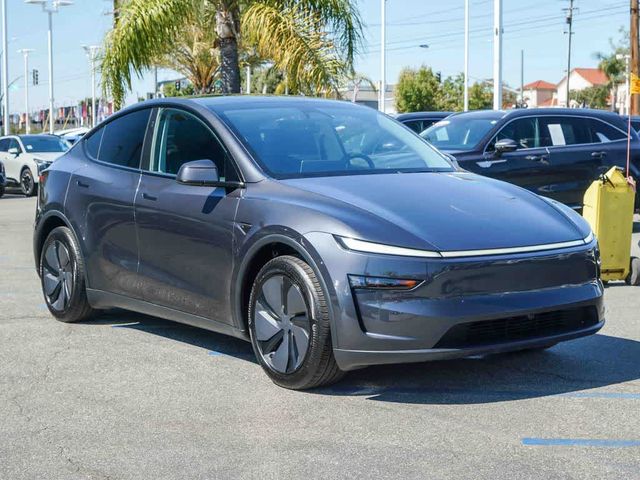 2026 Tesla Model Y Premium