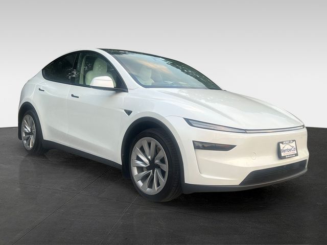 2026 Tesla Model Y Premium