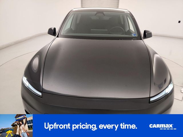2026 Tesla Model Y 