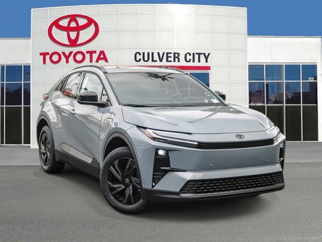 2026 Toyota C-HR SE