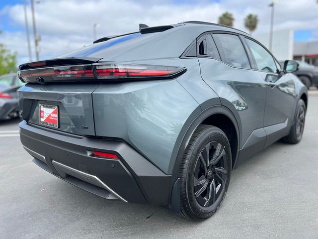 2026 Toyota C-HR SE