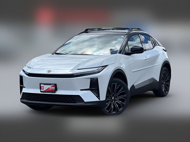 2026 Toyota C-HR XSE