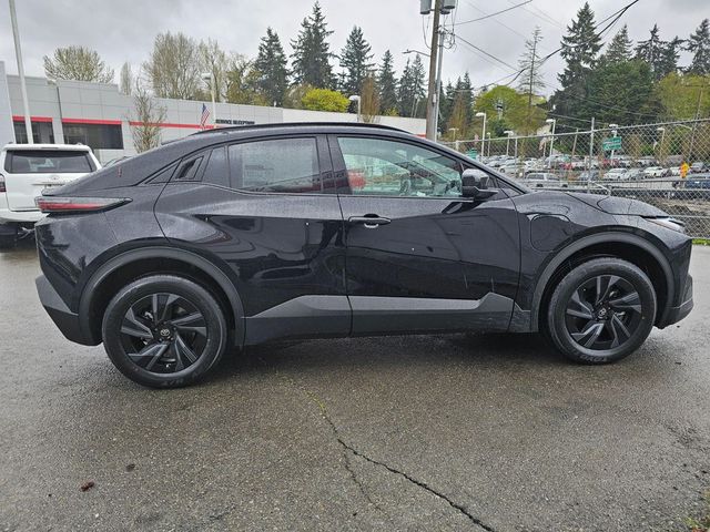 2026 Toyota C-HR SE
