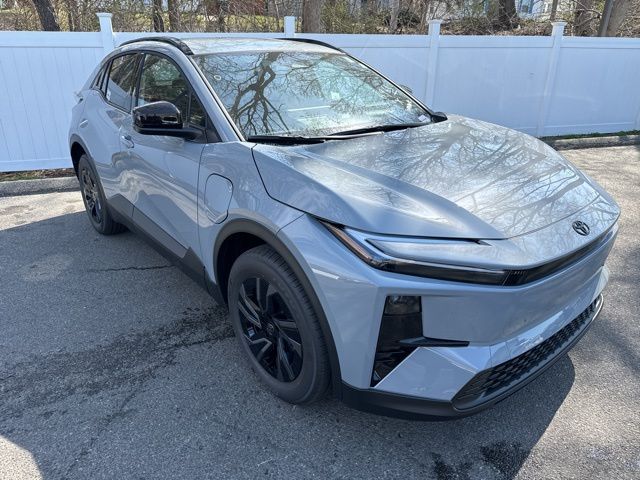 2026 Toyota C-HR SE