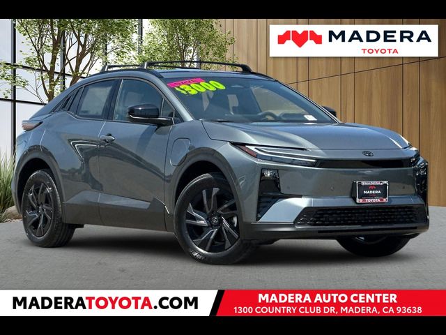 2026 Toyota C-HR SE