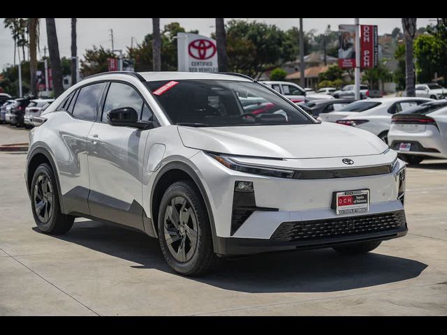 2026 Toyota C-HR SE