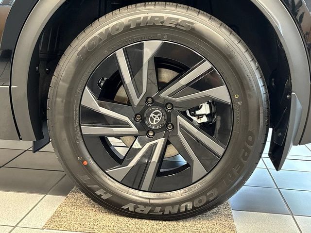 2026 Toyota C-HR SE