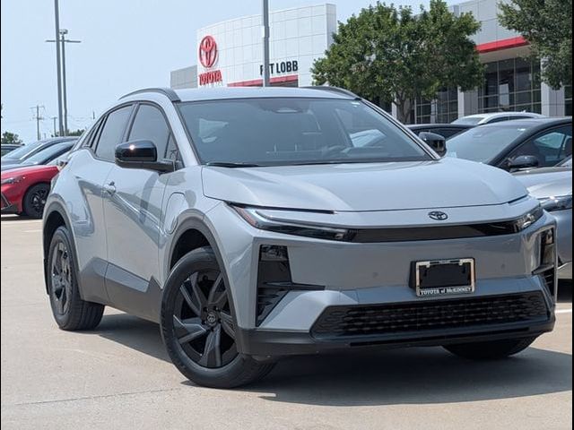 2026 Toyota C-HR SE