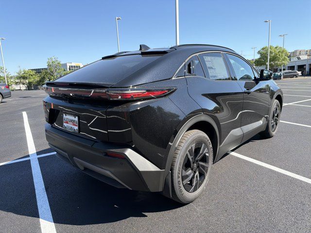 2026 Toyota C-HR SE