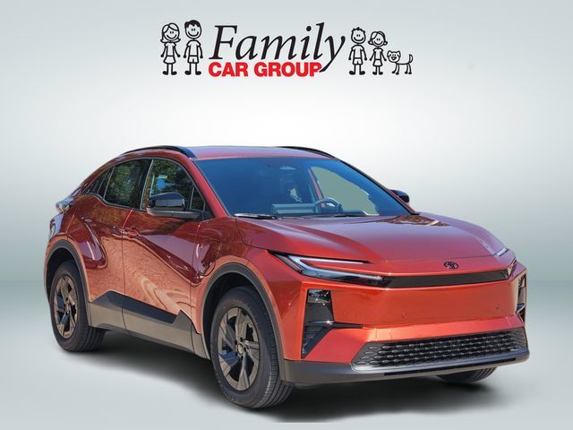 2026 Toyota C-HR SE