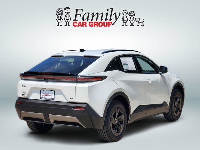 2026 Toyota C-HR SE
