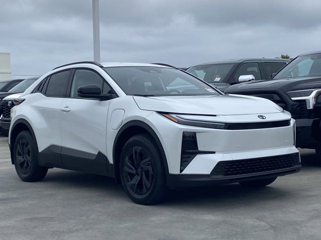 2026 Toyota C-HR SE