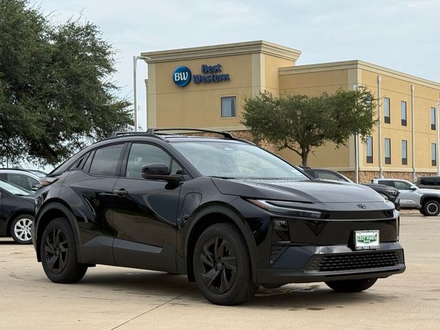 2026 Toyota C-HR SE