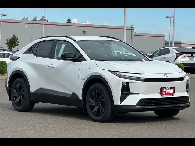 2026 Toyota C-HR SE