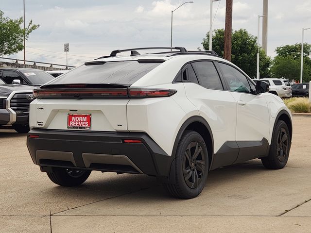 2026 Toyota C-HR SE