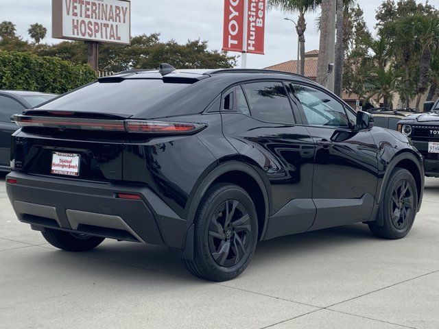 2026 Toyota C-HR SE
