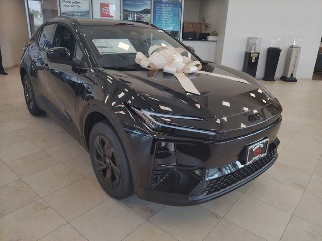 2026 Toyota C-HR SE